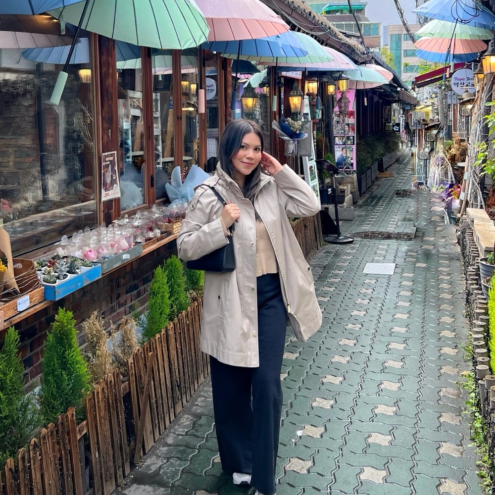 Meet your Posher, Adriana